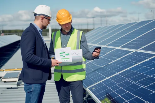 Guide détaillé sur l’entretien des panneaux solaires et son impact direct sur la rentabilité et les économies d’énergie