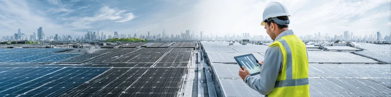 Panneaux monocristallins ou polycristallins : lequel offre le meilleur rendement ?