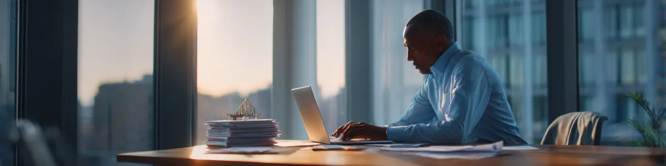 Temps de retour sur investissement solaire : calculs et seuils clés